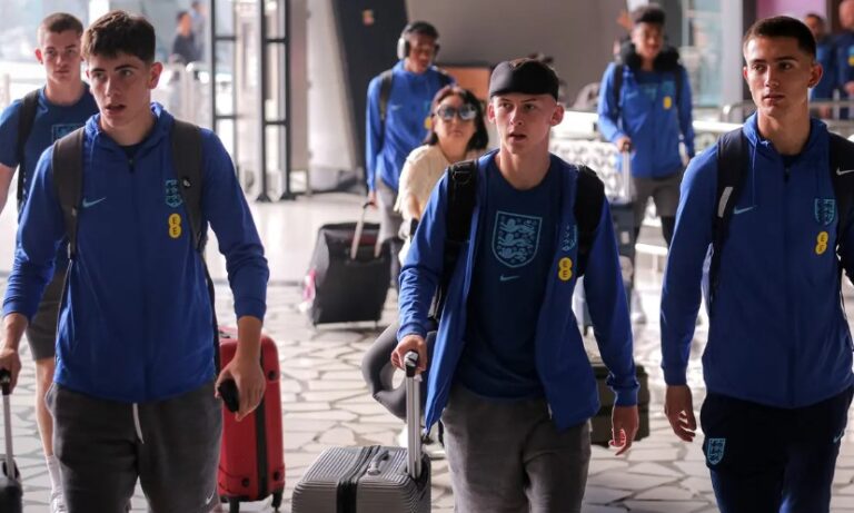 Manchester United Gagal Gaet Wonderkid 18 Tahun Gara Gara Mantan Pemain Arsenal