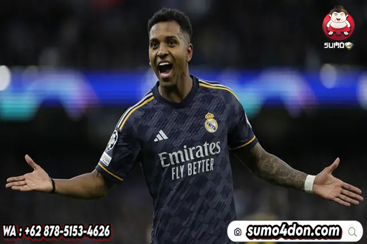 Selebrasi striker Real Madrid, Rodrygo setelah mencetak gol ke gawang Manchester City pada laga leg kedua perempatfinal Liga Champions 2023/2024 di Etihad Stadium, Manchester, Rabu (18/4/2024).