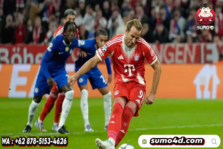 Harry Kane mencetak gol dari penalti dalam laga Bayern Munchen vs Chelsea di Liga Champions 2025/2026,