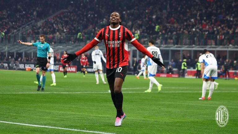 Legenda AC Milan Kritik Pedas Rafael Leao Sebut Bikin Rossoneri Bukan Tim dengan 11 Pemain