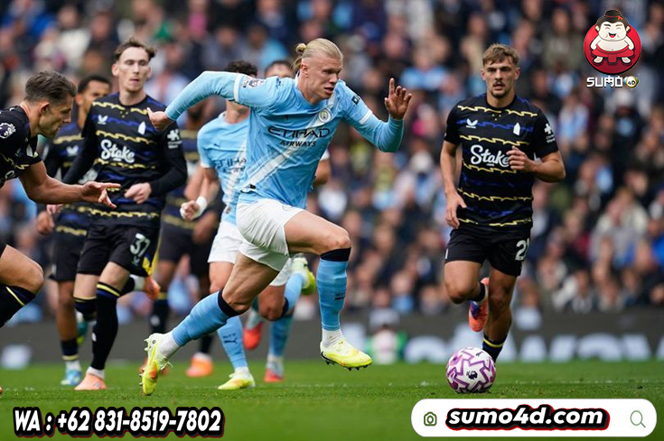 Aksi Erling Haaland di laga Manchester City vs Everton, Sabtu (18/10/2025).