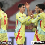 Para pemain Timnas Spanyol merayakan gol ketiga mereka pada laga Kualifikasi Piala Dunia 2026 Grup E melawan Timnas Georgia