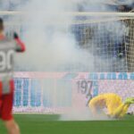 Inter Milan Dihukum Denda dan Larangan Fans Tandang Akibat Lemparan Petasan ke Emil Audero