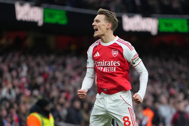 Momen selebrasi Martin Odegaard