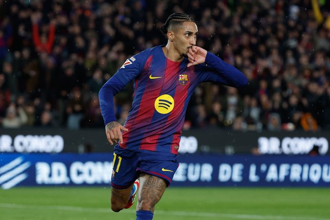 Selebrasi Raphinha usai membobol gawang Real Oviedo,