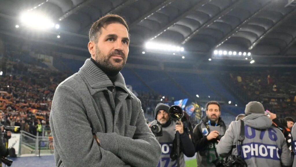 Pelatih Como, Cesc Fabregas.